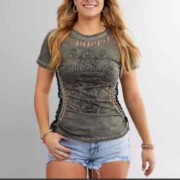 Affliction Tops - Vintage Y2K Women's Affliction bling tee - large